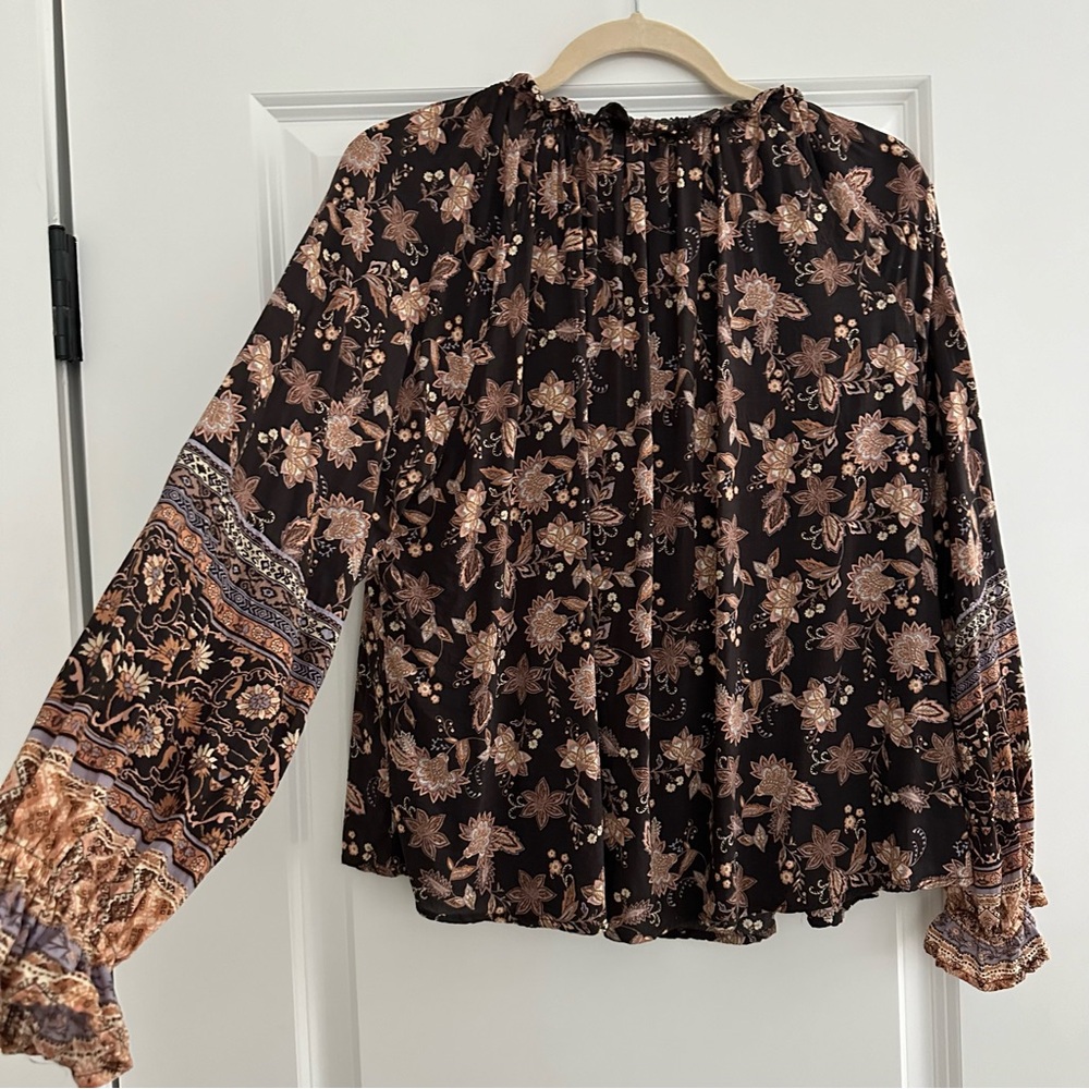 Floral Paisley Print Boho Peasant Blouse - Picture 12 of 17